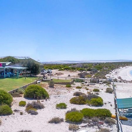 Dirk Hartog Island Eco Lodge Денъм Екстериор снимка